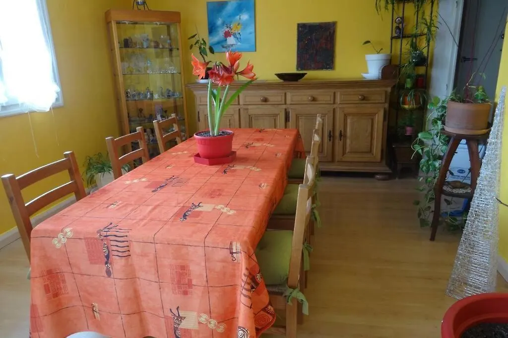 Appartement Petit nid douillet , calme avec vue sur le parc à Privas