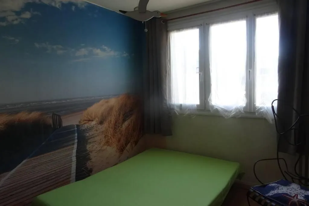 Appartement Petit nid douillet , calme avec vue sur le parc à Privas France